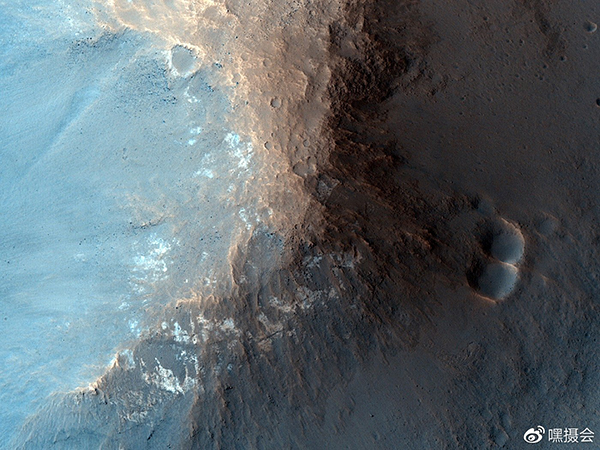 火星上四个撞击陨石坑